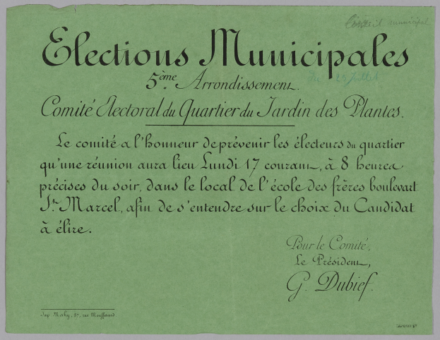 Ein gr"unes Blatt mit den Worten "Elections municipales" darauf gegen einen wei{…